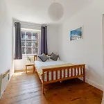 No 64 Georgian House - By Clifton Short Lets *