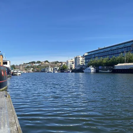 Pensión St Paul's Road Townhouse - By Clifton Short Lets Bristol