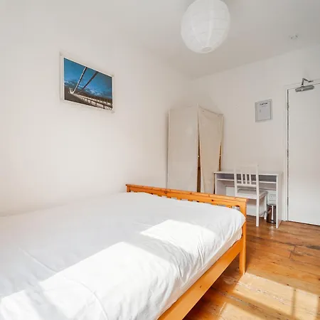 St Paul's Road Townhouse *