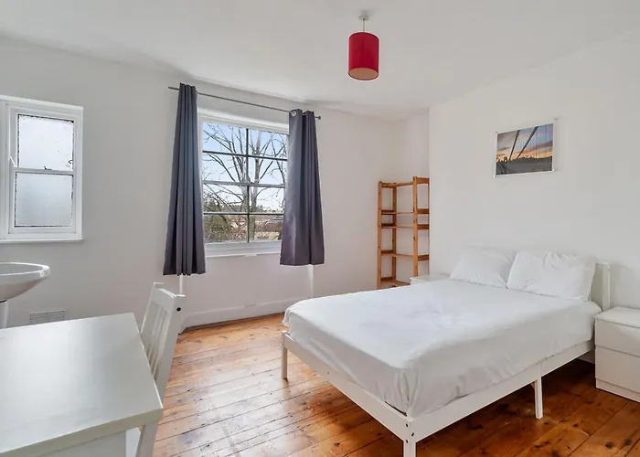 No 64 Georgian House - By Clifton Short Lets Penzion