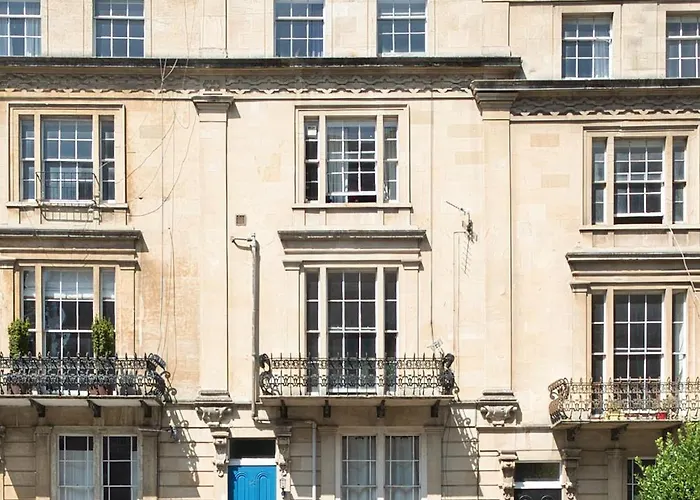 No 64 Georgian House - By Clifton Short Lets Bristol